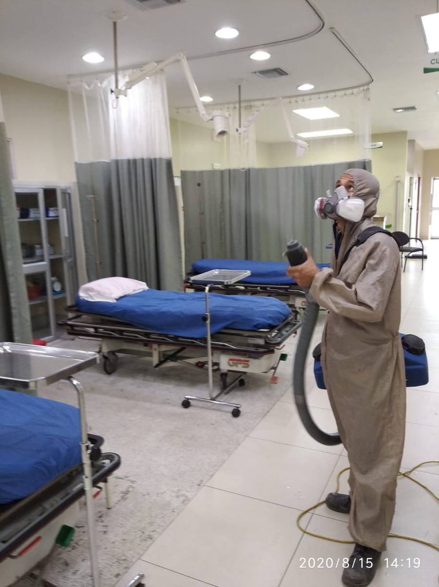 Limpieza de ductos en hospital