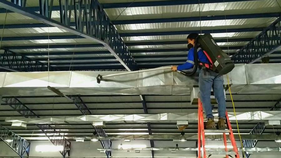 Trabajo en altura INSISTERSA